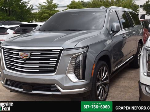 Used 2025 Cadillac Escalade ESV Premium Luxury Platinum AWD/4WD image 1