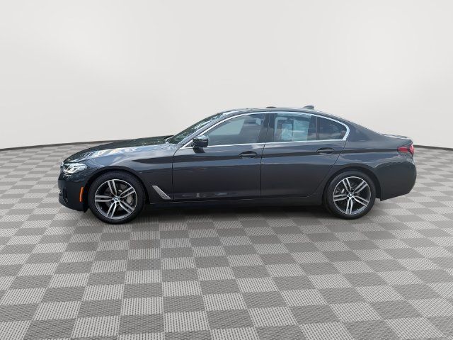 Used 2023 BMW 530i xDrive w/ Premium Package AWD/4WD image 6