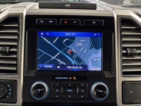 Used 2020 Ford F150 Platinum w/ Equipment Group 701A Luxury image 20