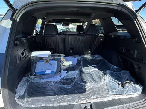 New 2026 Subaru Outback Limited XT AWD/4WD image 13