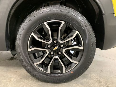 Used 2023 Chevrolet TrailBlazer ACTIV w/ Sun and Liftgate Package AWD/4WD image 4