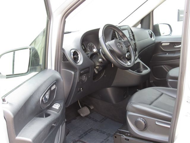 Used 2023 Mercedes-Benz Metris Passenger image 8