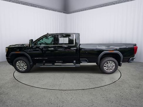 Used 2020 GMC Sierra 3500 Denali w/ Technology Package AWD/4WD image 5