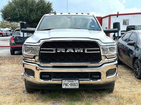 Used 2021 RAM 3500 Tradesman w/ Chrome Appearance Group AWD/4WD image 2