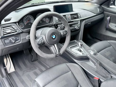 Used 2019 BMW M4 CS w/ Executive Package RWD image 12