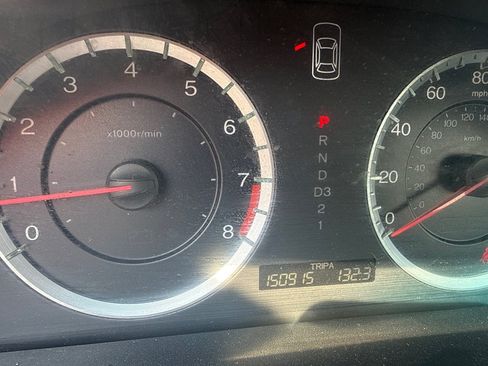 Used 2011 Honda Accord EX image 14