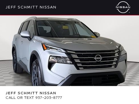 Certified 2025 Nissan Rogue SV w/ SV Premium Package image 1