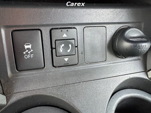 Used 2011 Toyota RAV4 image 22