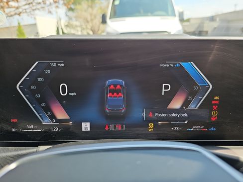 Certified 2025 BMW 330i Sedan w/ Premium Package image 21