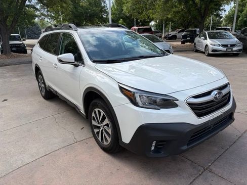 Used 2021 Subaru Outback Premium AWD/4WD image 5