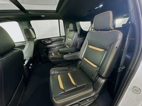 Used 2023 GMC Yukon XL AT4 image 26