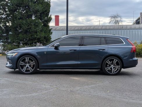 Used 2019 Volvo V60 T6 Inscription AWD/4WD image 4
