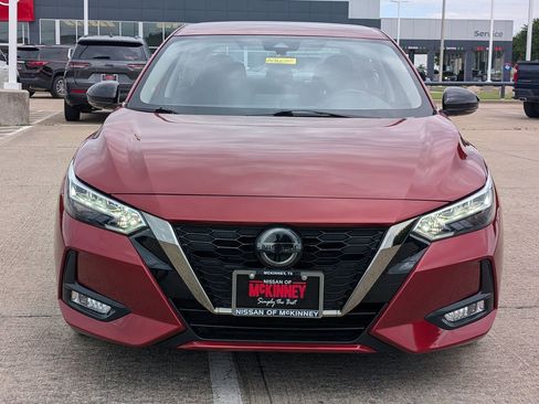 Certified 2023 Nissan Sentra SR FWD image 6