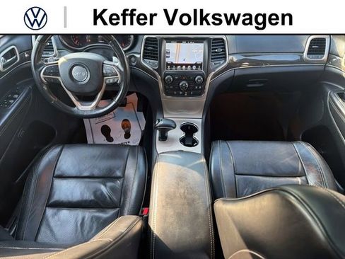 Used 2014 Jeep Grand Cherokee Overland w/ Advanced Technology Group AWD/4WD image 33