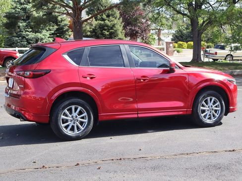 Used 2024 MAZDA CX-5 AWD 2.5 S w/ Select Package image 4