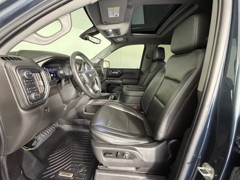 Used 2020 Chevrolet Silverado 1500 LTZ AWD/4WD image 21