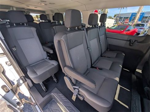 Used 2023 Ford Transit 350 XLT image 7