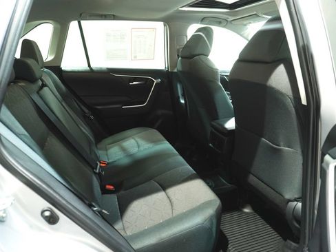 Certified 2023 Toyota RAV4 XLE w/ Convenience Package AWD/4WD image 15