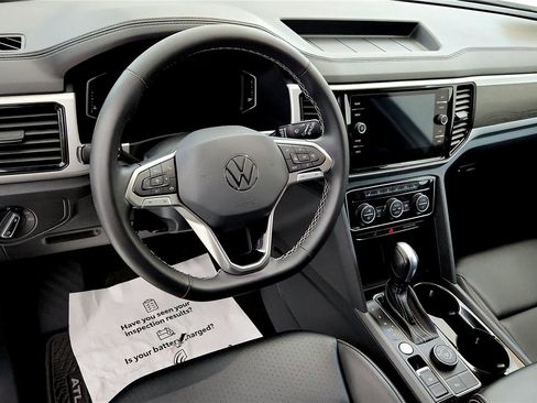 Used 2022 Volkswagen Atlas SE AWD/4WD image 26