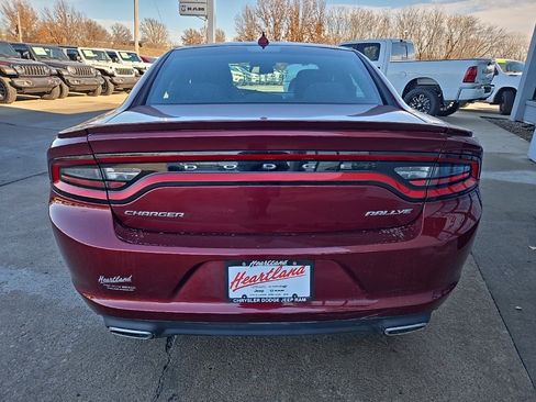 Used 2017 Dodge Charger SXT w/ Rallye Group image 10