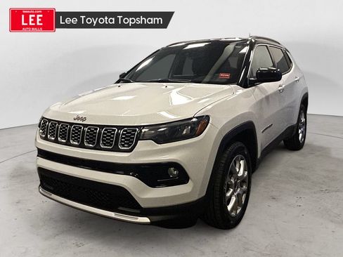 Used 2025 Jeep Compass Limited AWD/4WD image 1
