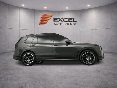 Used 2023 BMW X7 M60i w/ Executive Package image 58