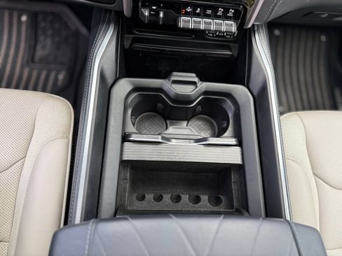 Used 2022 RAM 1500 Limited AWD/4WD image 26