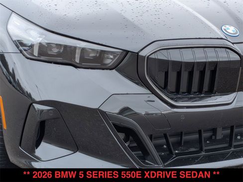 New 2026 BMW 550e xDrive image 9