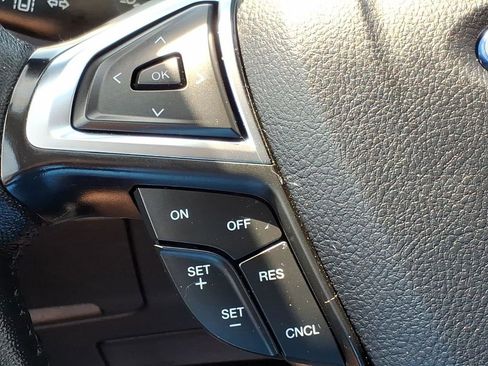 Used 2024 Ford Edge Titanium AWD/4WD image 23