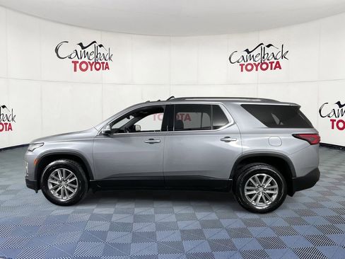 Used 2023 Chevrolet Traverse LT image 4