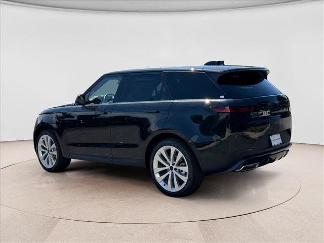 New 2027 Land Rover Range Rover Sport SE AWD/4WD image 3