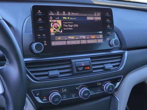 Used 2018 Honda Accord EX-L image 28