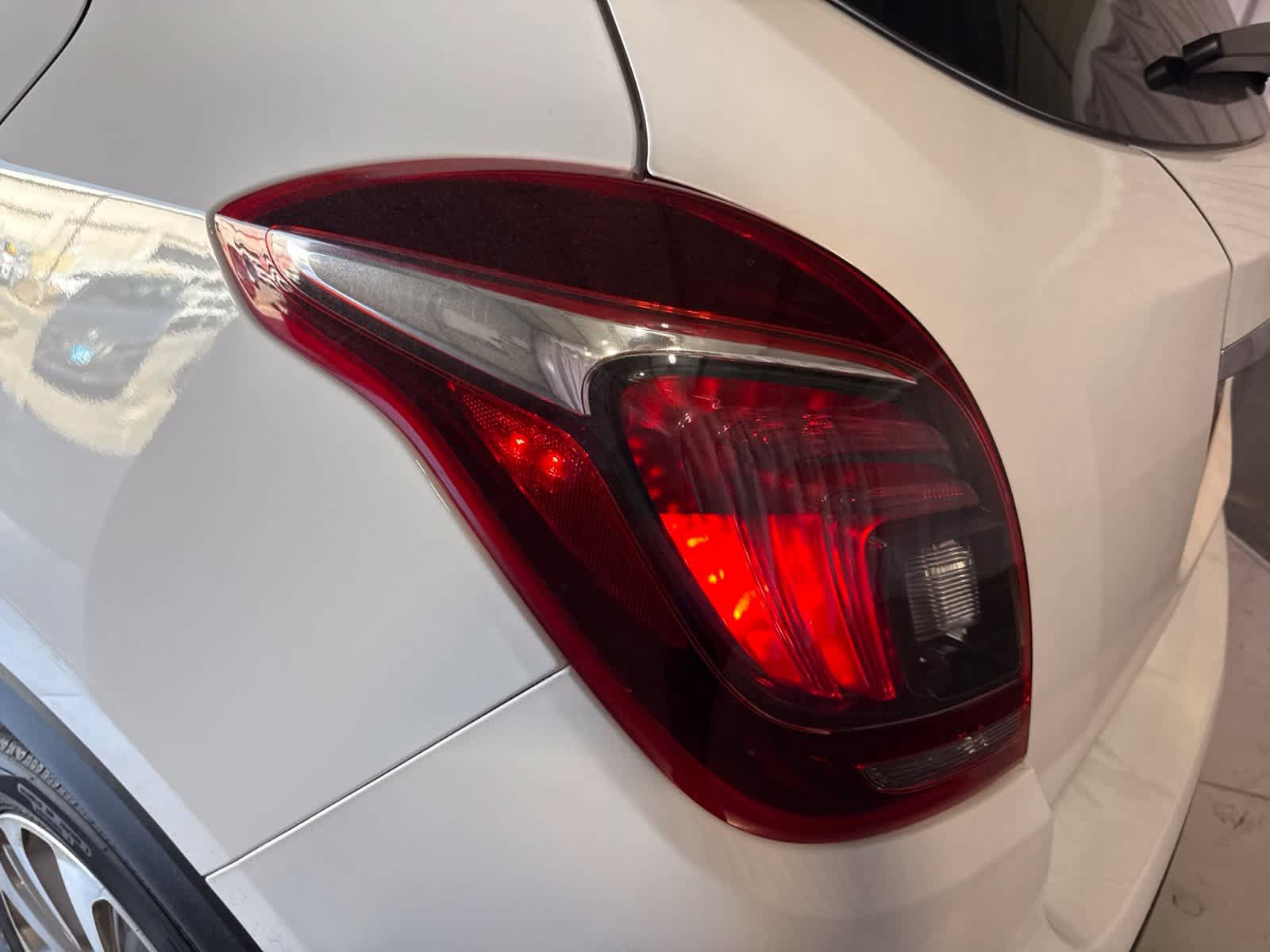 Used 2020 Buick Encore Preferred FWD image 11