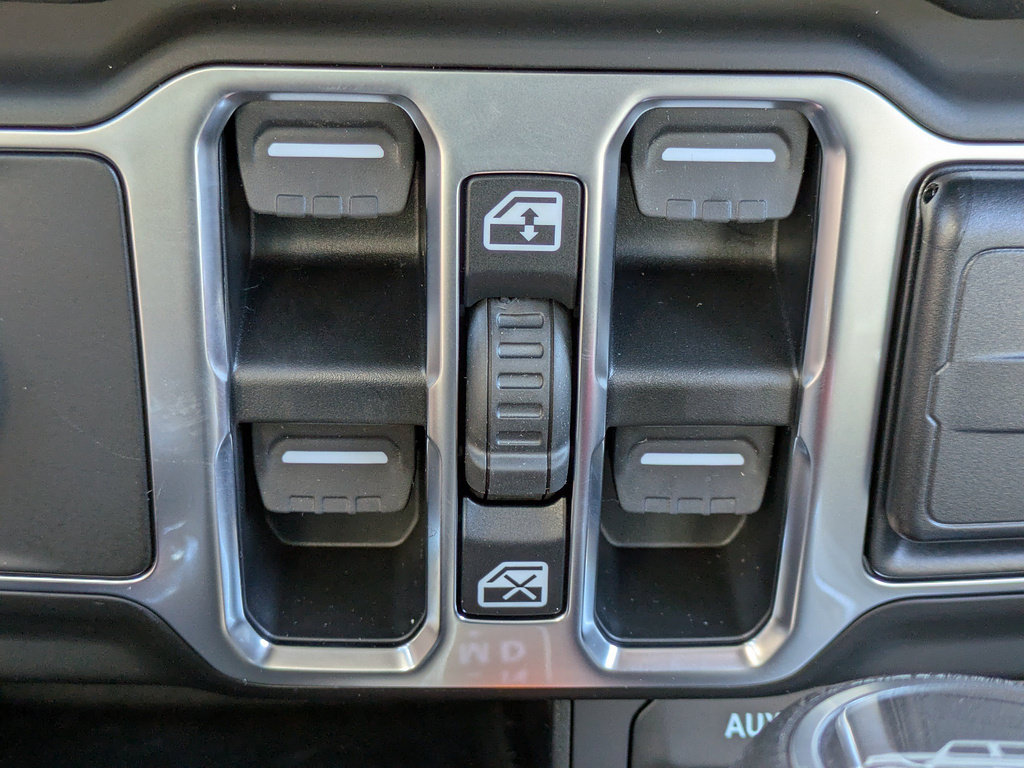 New 2026 Jeep Gladiator Sport AWD/4WD image 24