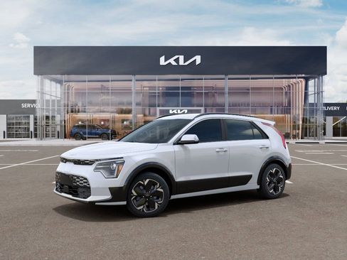 New 2026 Kia Niro Wind w/ Wind Preserve Package image 3