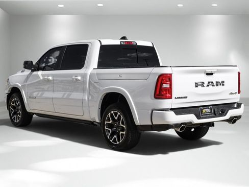 Used 2025 RAM 1500 Laramie w/ Laramie Southwest Edition AWD/4WD image 9