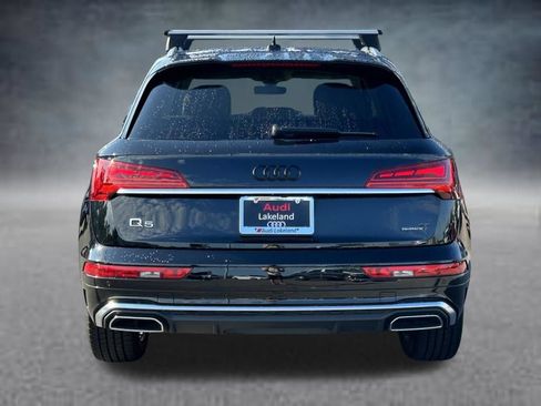 Used 2023 Audi Q5 2.0T Premium w/ Convenience Package AWD/4WD image 4