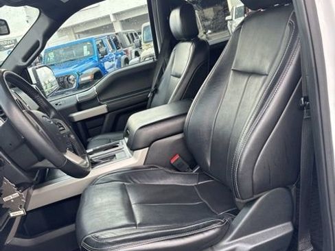 Used 2020 Ford F150 Lariat image 12