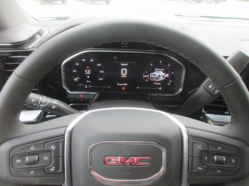 New 2026 GMC Sierra 3500 SLT w/ SLT Premium Package image 18