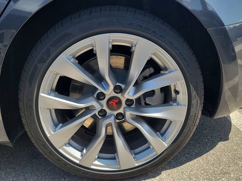 Used 2025 Tesla Model 3 Long Range RWD image 11