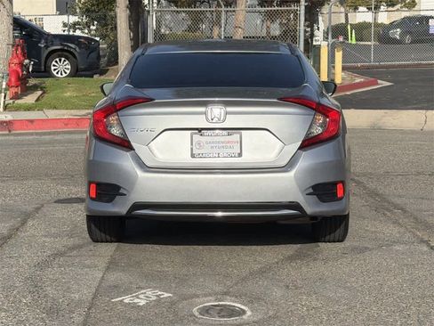 Used 2019 Honda Civic LX image 5