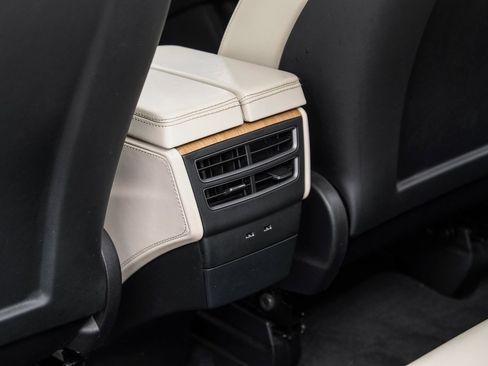 Used 2020 Tesla Model X Long Range image 46