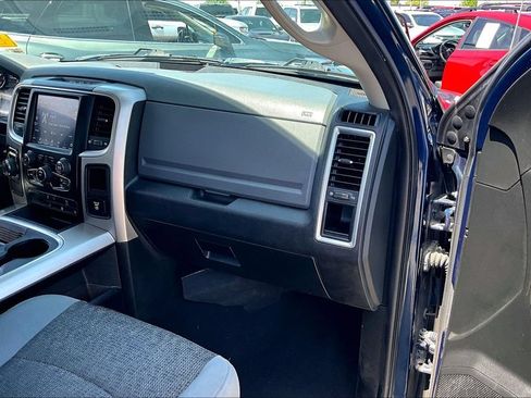 Used 2020 RAM 1500 Classic SLT w/ Luxury Group RWD image 26