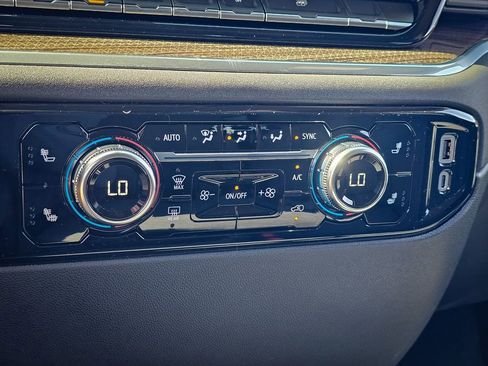 New 2026 GMC Sierra 1500 Elevation image 27