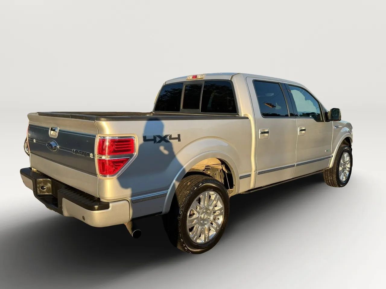 Used 2013 Ford F150 Platinum AWD/4WD image 3