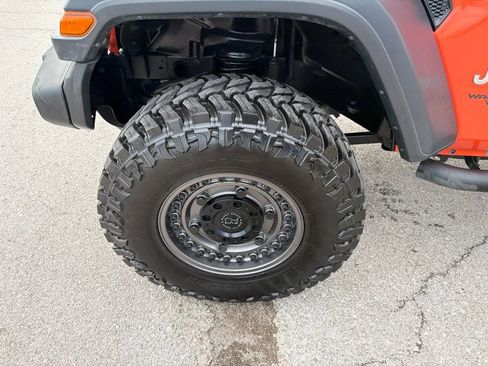 Used 2020 Jeep Wrangler Unlimited Sport S AWD/4WD image 9