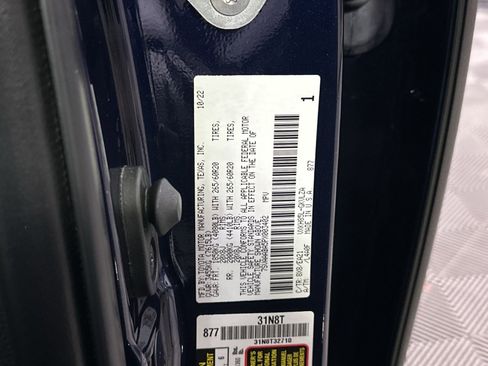 Used 2023 Toyota Sequoia Limited image 43