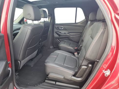 Used 2024 Chevrolet Traverse RS image 10