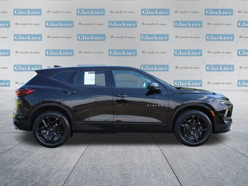 Used 2023 Chevrolet Blazer LT FWD image 4
