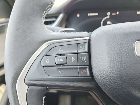 Used 2024 Jeep Grand Cherokee Altitude image 22